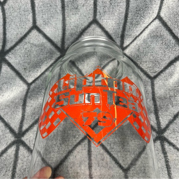 Vintage Lipton Sun Tea 79 Nascar Racing Flags Glass Jug - Picture 5 of 9